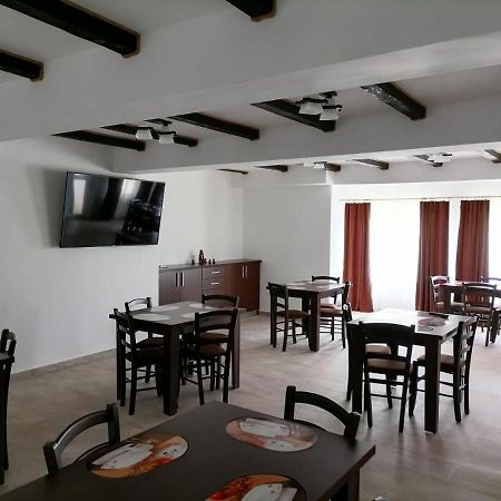شقة Casa Mirandre Haţeg المظهر الخارجي الصورة